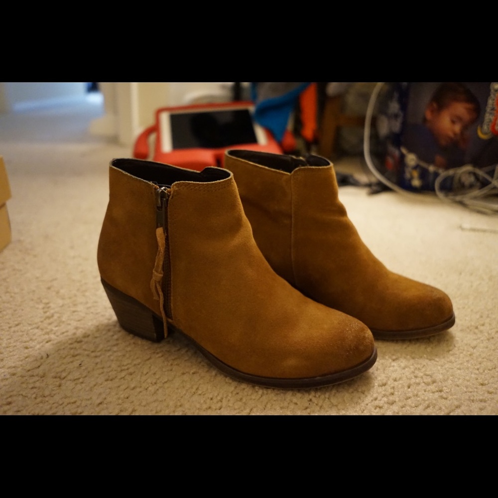 ALDO BOOTS ❌❌SOLD❌❌